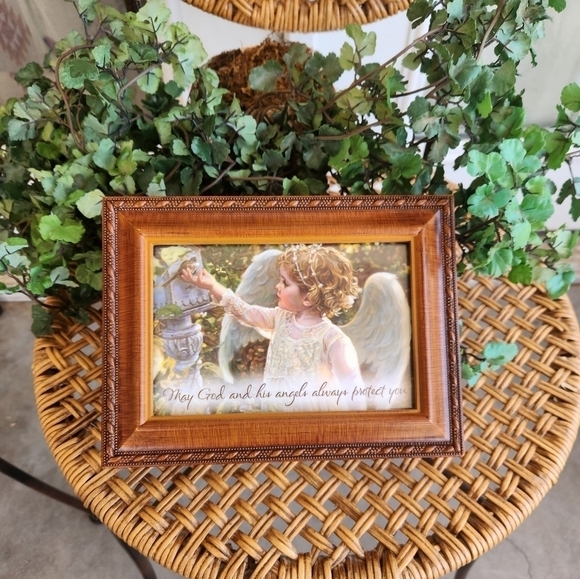 SWEET‎ 16TH  My his angels always protect you music Box - Picture 1 of 10